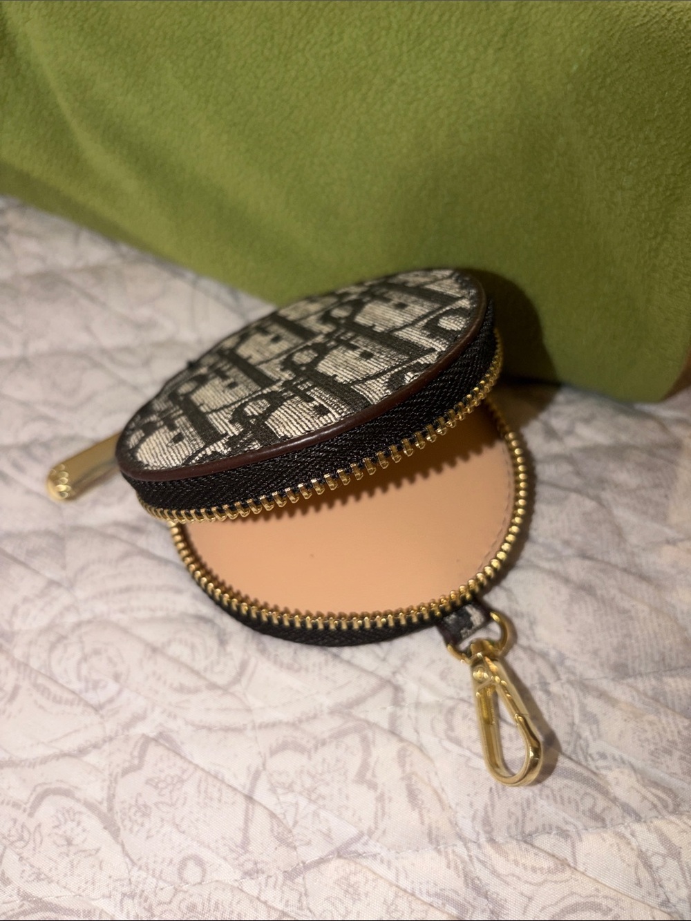 Coin wallet inspired not authentic